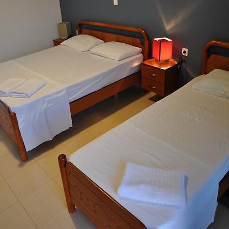 La Maroja View Hotel Dhërmi Habitación foto